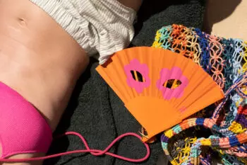 Eventail Masque fleur orange uchronia porté laurène Bouaziz format fiche