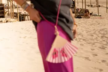 Eventail masque fleur urchronia rose porté forma fiche