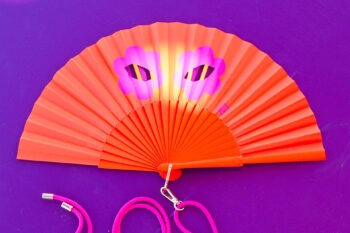 eventail masque fleur uchronia fond violet format fiche
