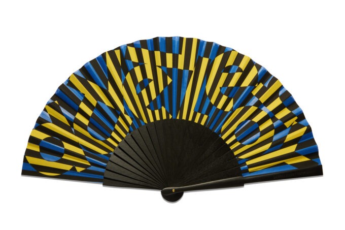 Anamorphee-x-Duvelleroy-–-Eventail-Jaune-et-Bleu-azur-fond-blanc-web-