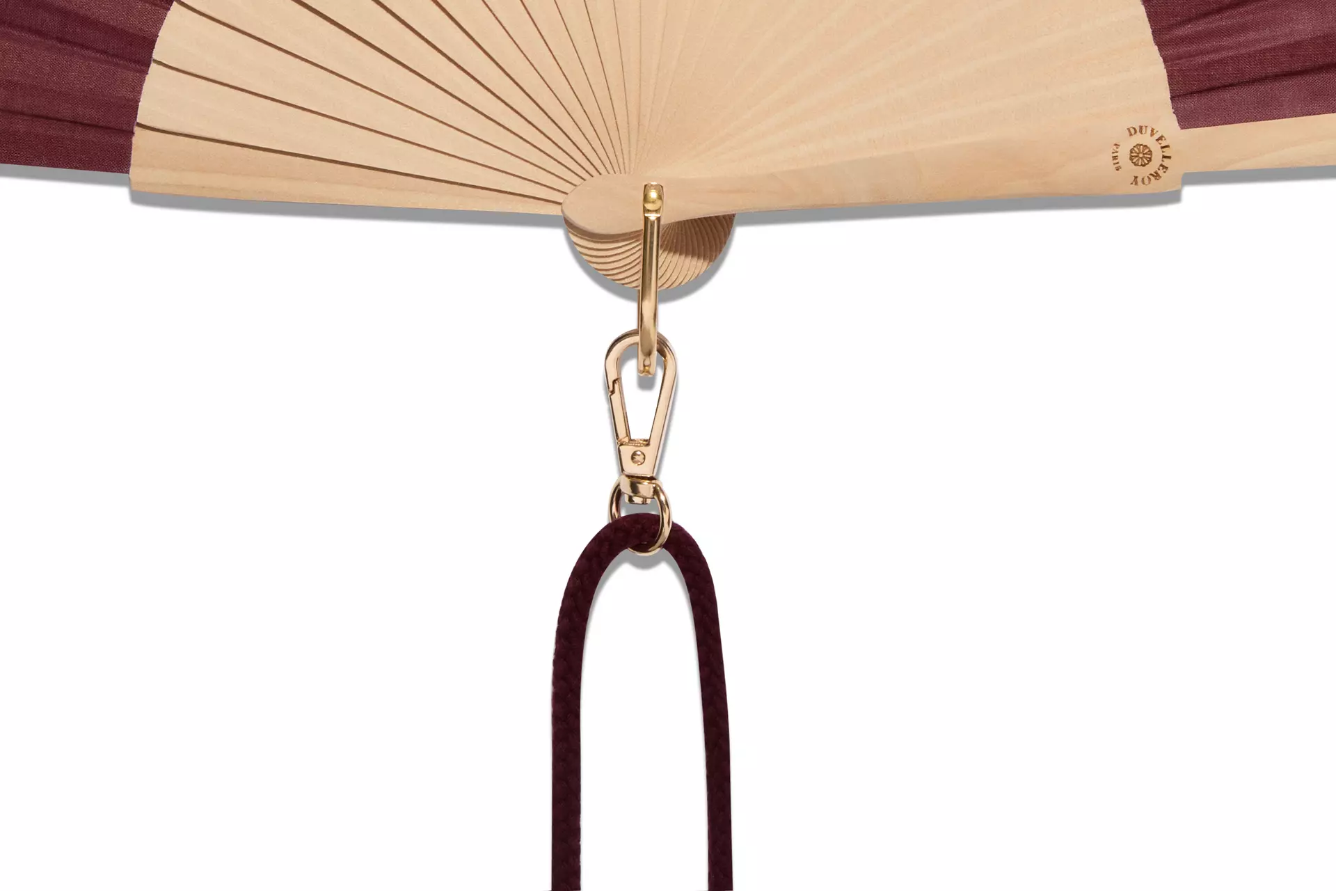 Eventail-Take-Away-Bordeaux-detail-1-fond-blanc-web