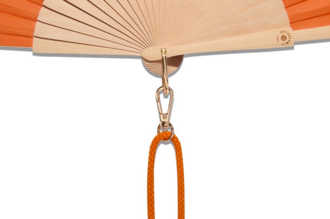 Eventail-Take-Away-Orange-detail-1-fond-blanc-web